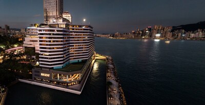 香港麗晶酒店榮獲《2025漫旅中國•旅行獎》「中國百佳酒店」殊榮 香港麗晶酒店榮獲《2025漫旅中國•旅行獎》「中國百佳酒店」殊榮