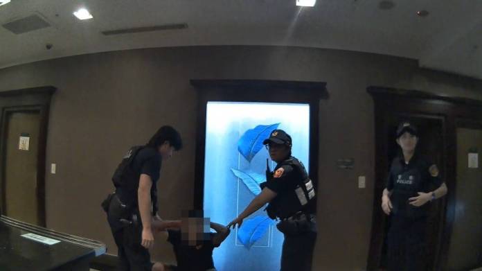火氣大?桃園阿伯無照逆向闖紅燈被攔下 7PUPU拒簽告發單走人 2635700 0